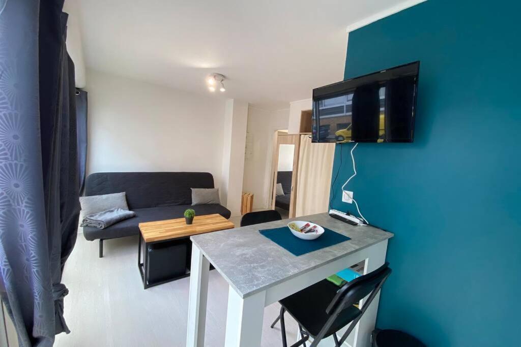 Studio & Parking Prive Centre Orleans Tram Au Pied公寓 外观 照片